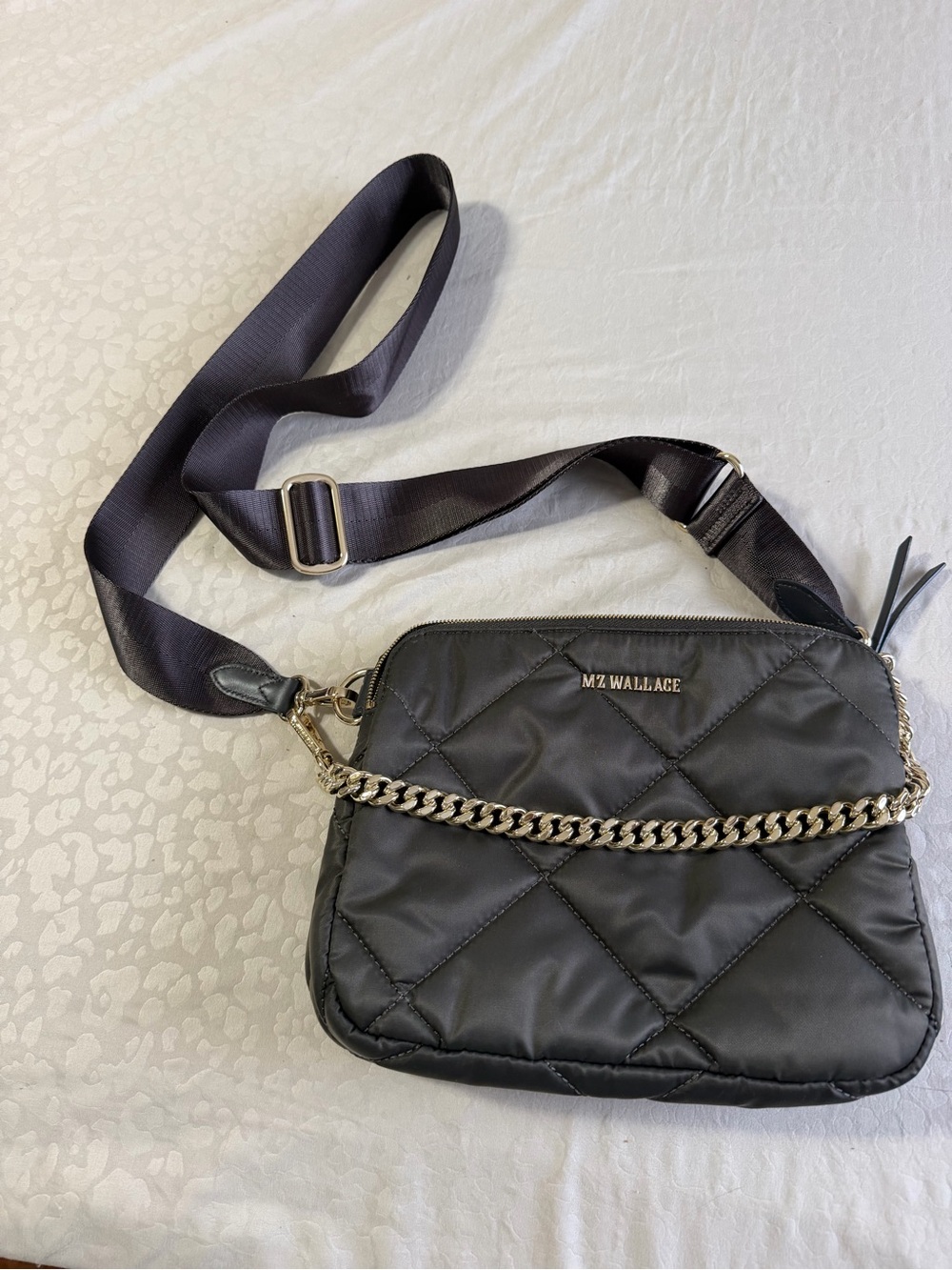 Excellent Used Condition MZ Wallace Quilted Crossbody Bag with Chain - Picture 5 of 10